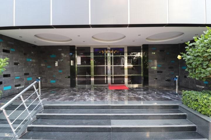 MAY1089 - Photo 4