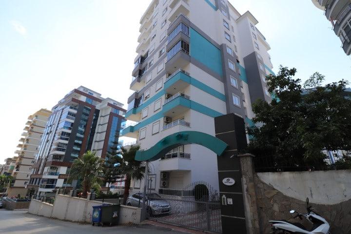 MAY1089 - Photo 1