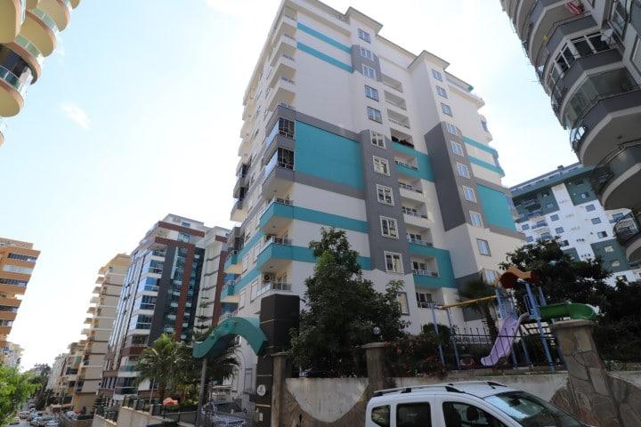 MAY1089 - Photo 2