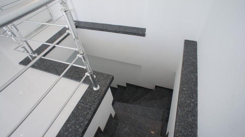 MAY1153 - Photo 33
