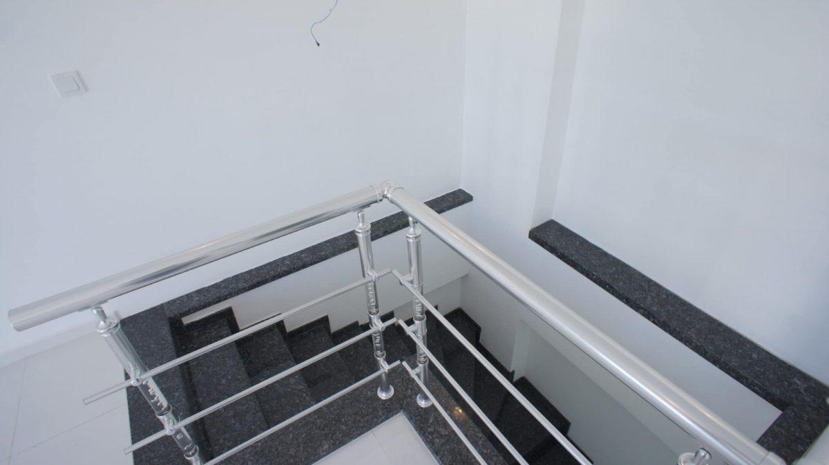 MAY1061 - Photo 13