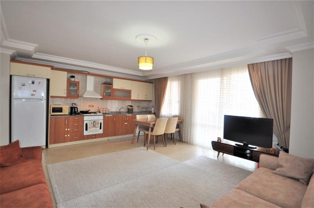 MAY1389 - Photo 1