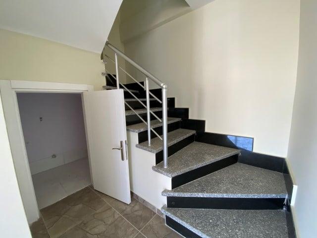 MAY1363 - Photo 10