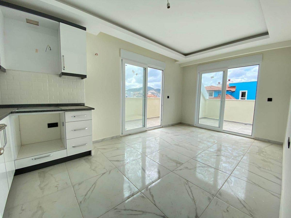 MAY1357 - Photo 17