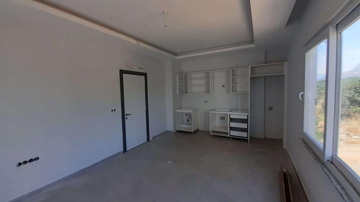 MAY1310 - Photo 25