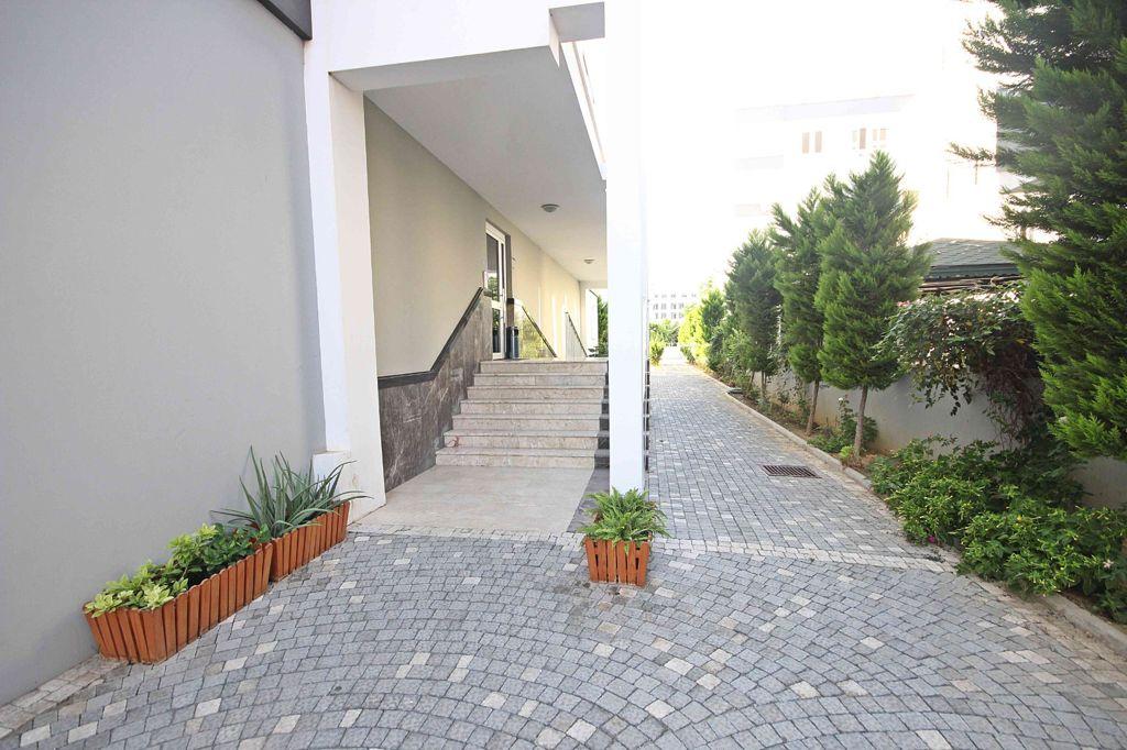 MAY1283 - Photo 29
