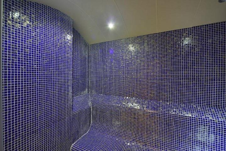 MAY1386 - Photo 3