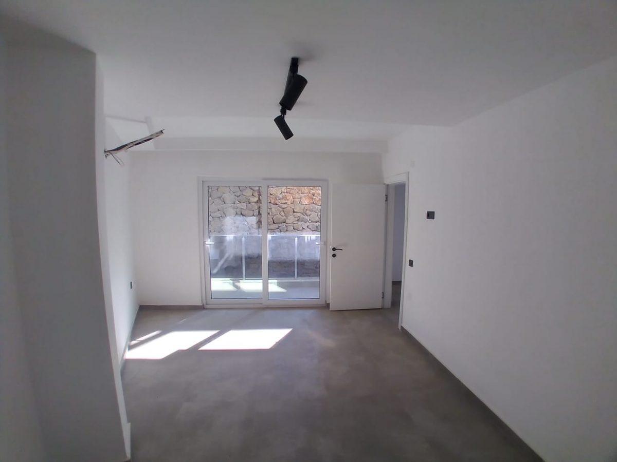 MAY1293 - Photo 23