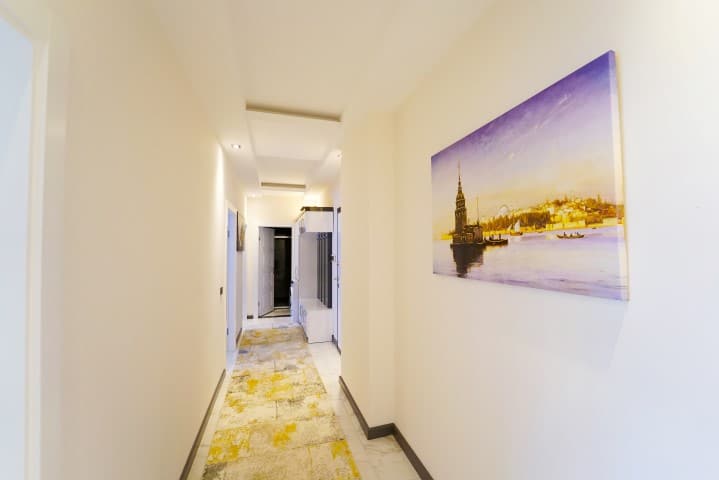 MAY1376 - Photo 18
