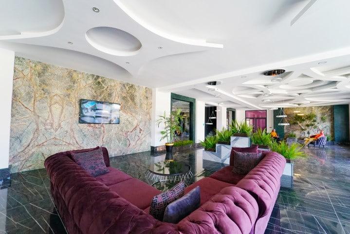 MAY1376 - Photo 7