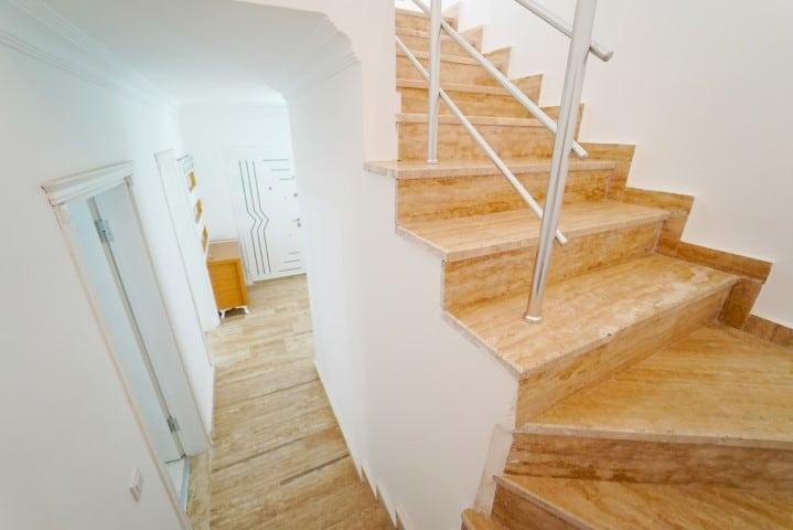 MAY1385 - Photo 18