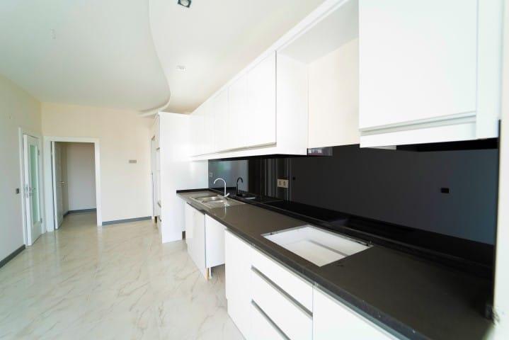 MAY1374 - Photo 13