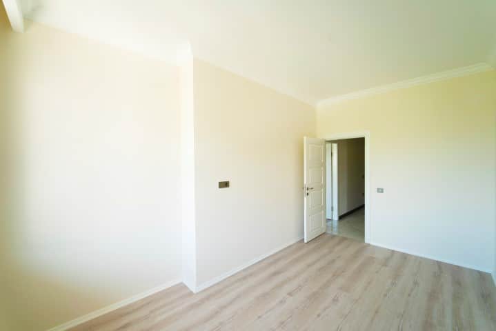 MAY1374 - Photo 24