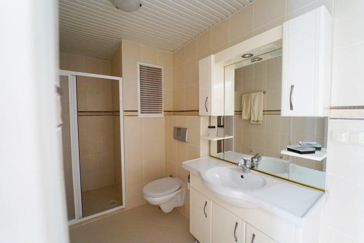 MAY1377 - Photo 25