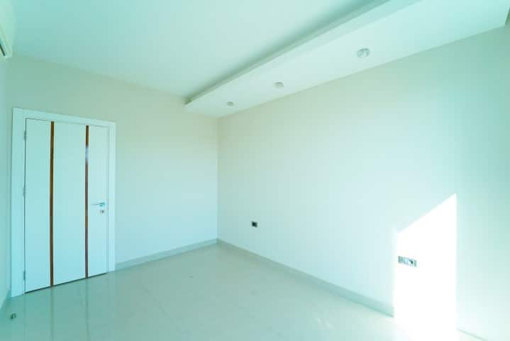 MAY1386 - Photo 17