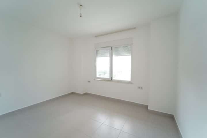 MAY1395 - Photo 17