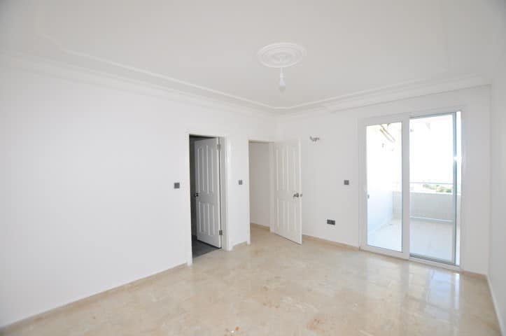 MAY1332 - Photo 23