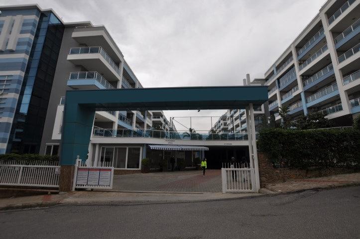 MAY1327 - Photo 2