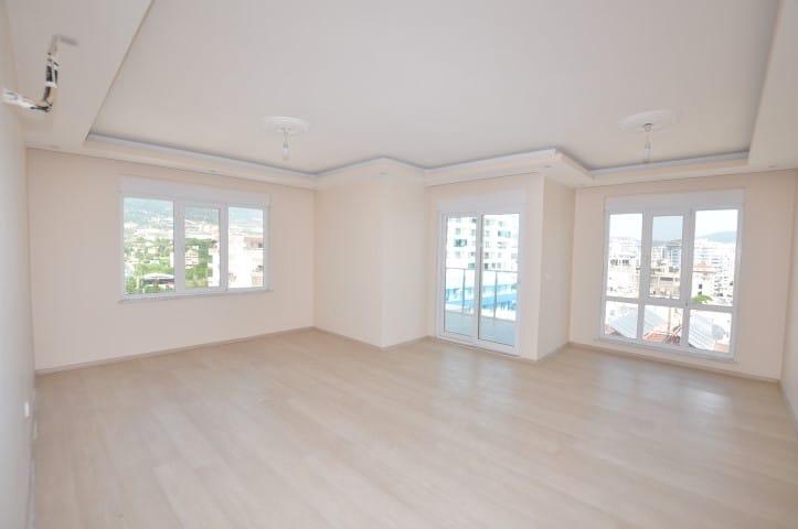 MAY1335 - Photo 11
