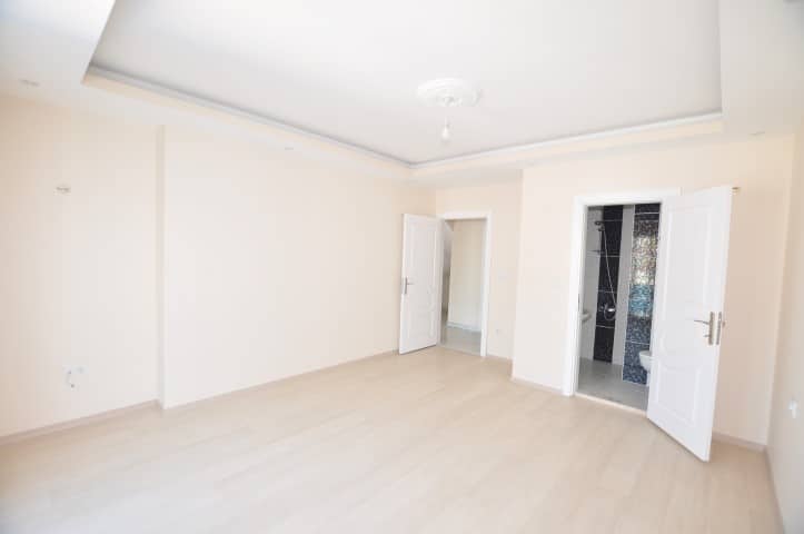 MAY1335 - Photo 15