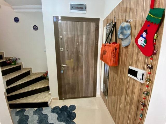 MAY1362 - Photo 21