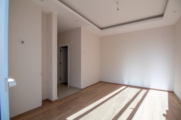 MAY1370 - Photo 15
