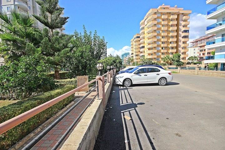 MAY1342 - Photo 7