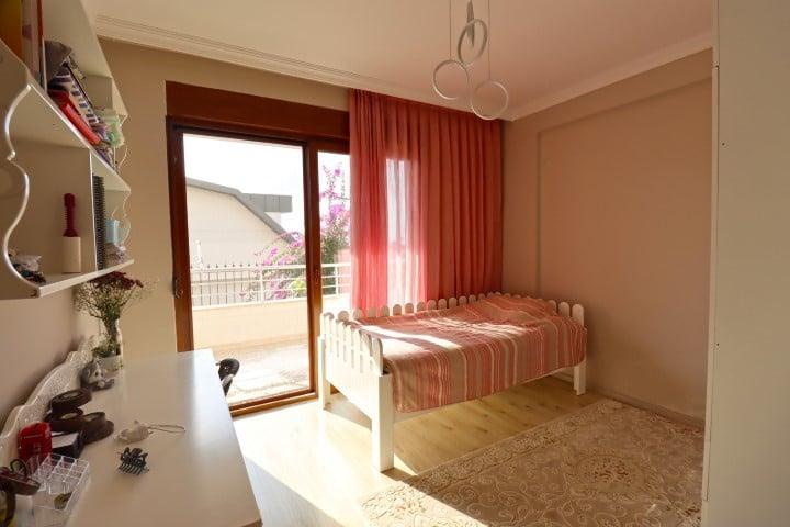 MAY1349 - Photo 15