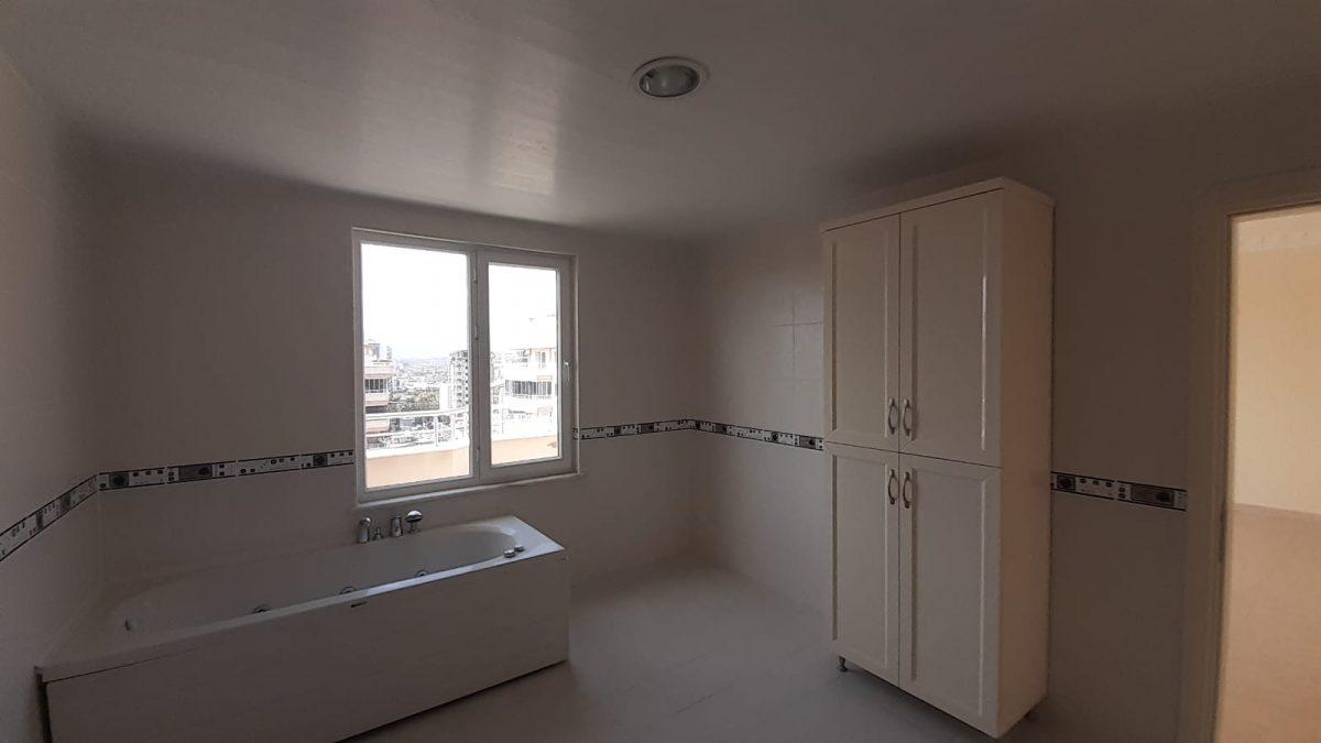 MAY1296 - Photo 37
