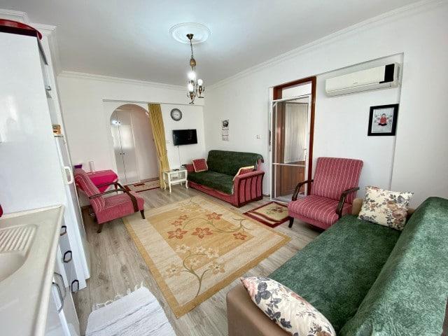 MAY1354 - Photo 12