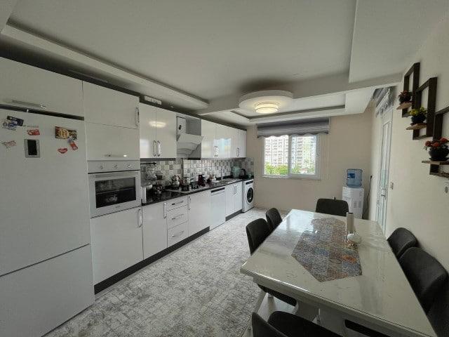 MAY1269 - Photo 6