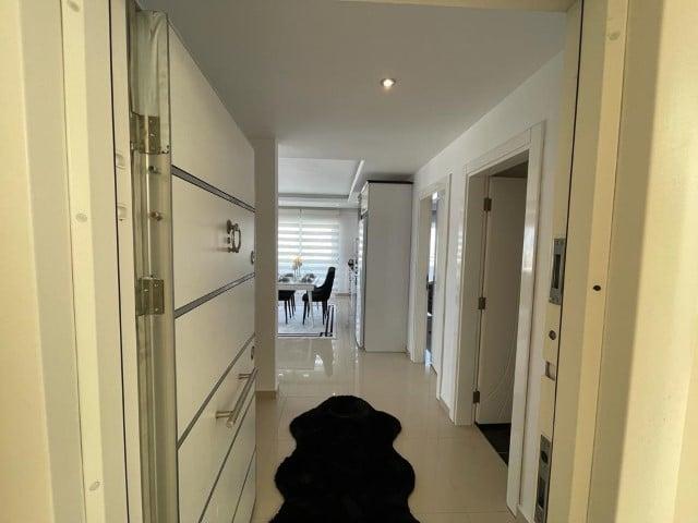 MAY1404 - Photo 6