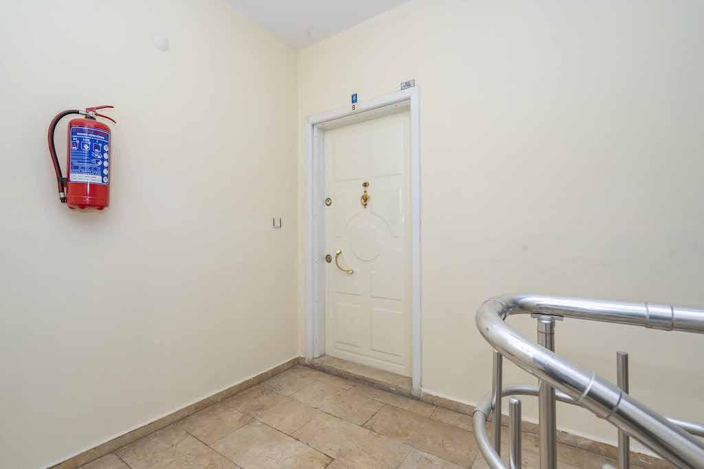 MAY1613 - Photo 17