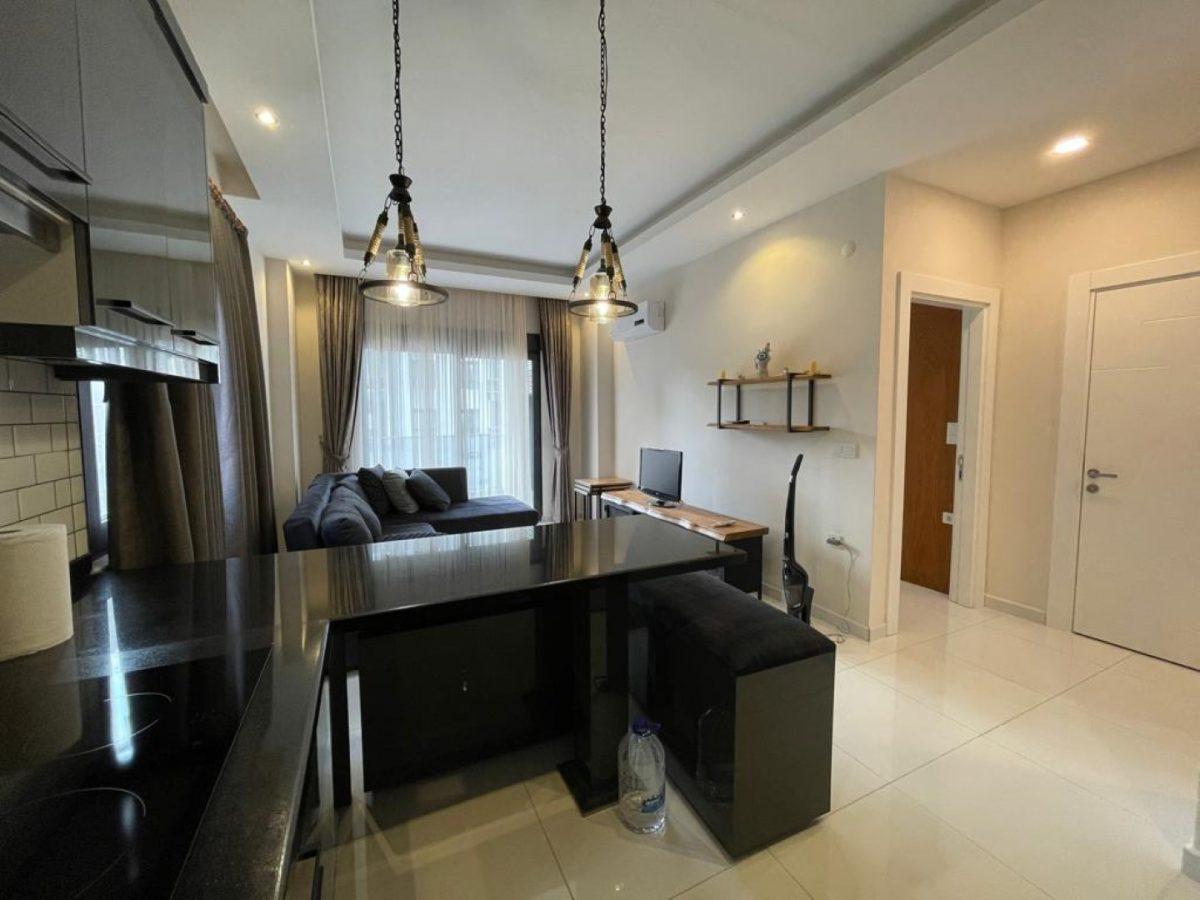 MAY1570 - Photo 9
