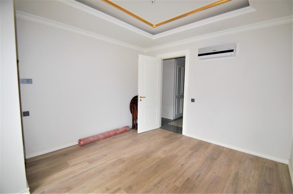 MAY1541 - Photo 50