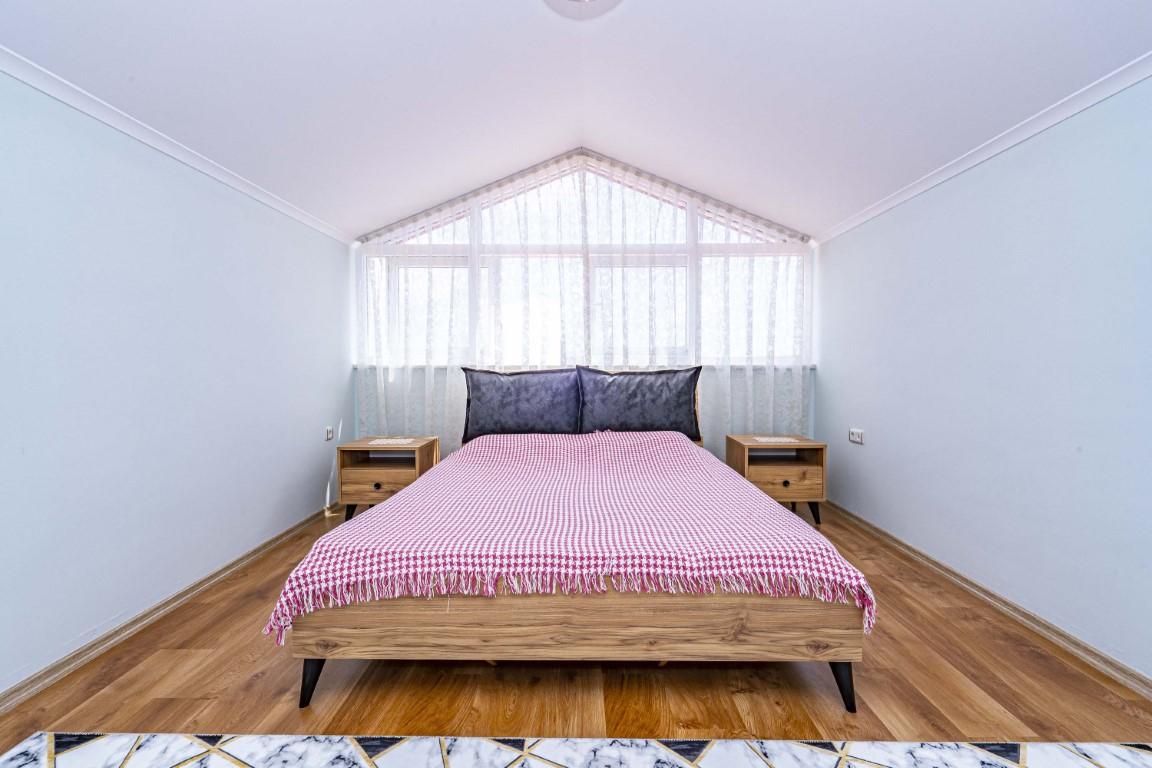 MAY1603 - Photo 16