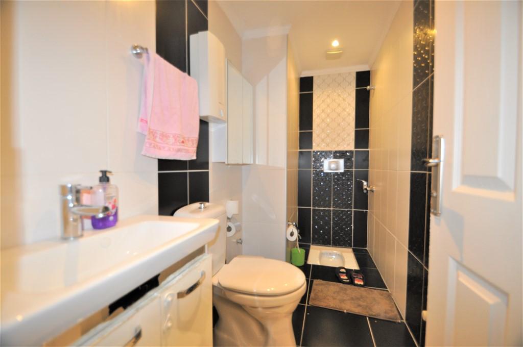 MAY1535 - Photo 23