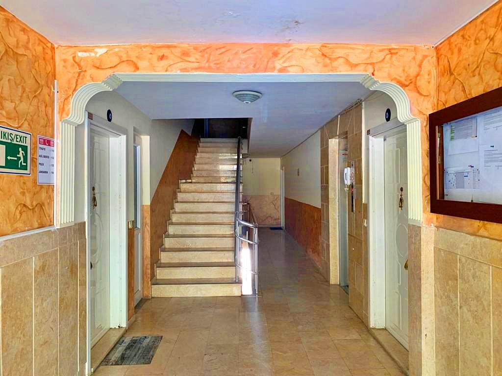 MAY1529 - Photo 12