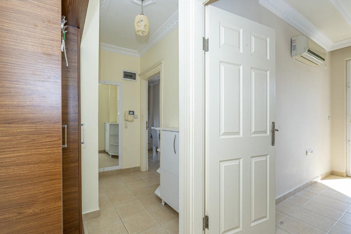 MAY1610 - Photo 7