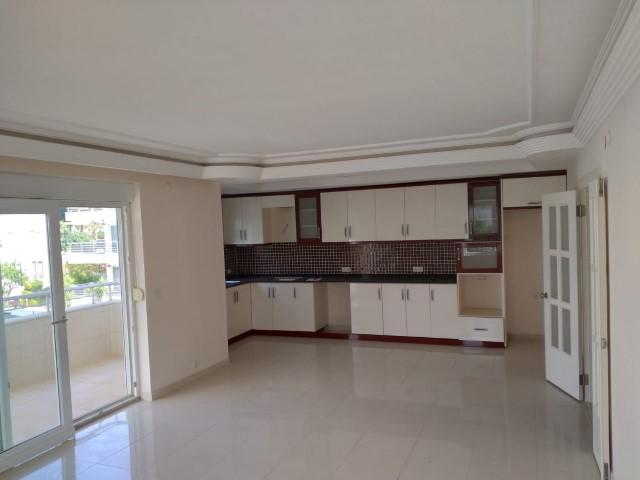 MAY1461 - Photo 7