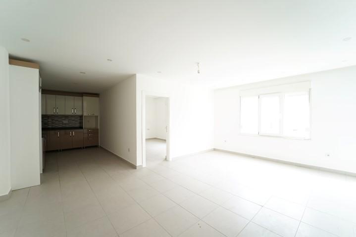 MAY1532 - Photo 9