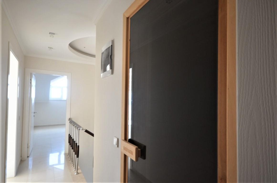 MAY1609 - Photo 11