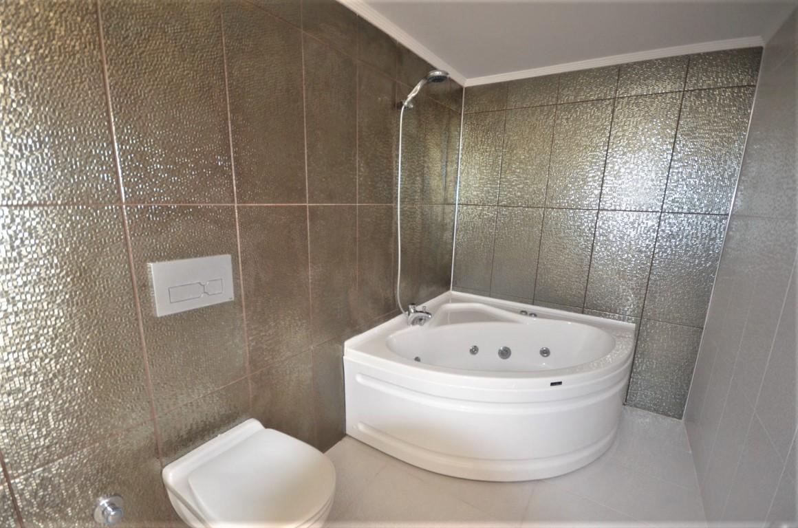 MAY1609 - Photo 17