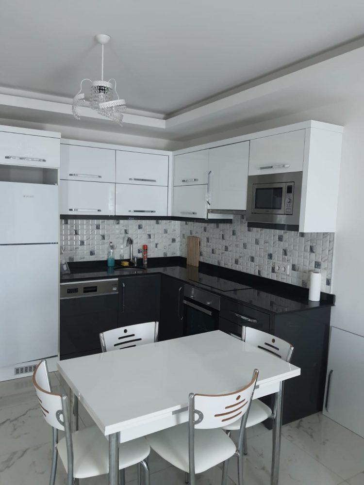 MAY1463 - Photo 2