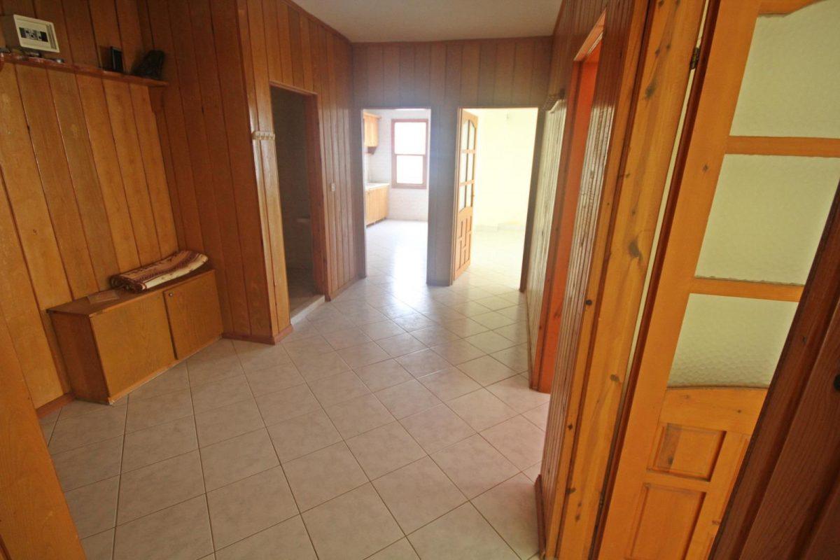 MAY1496 - Photo 8