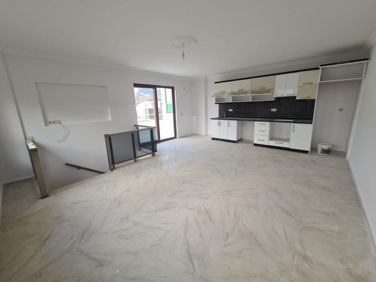 MAY1501 - Photo 10