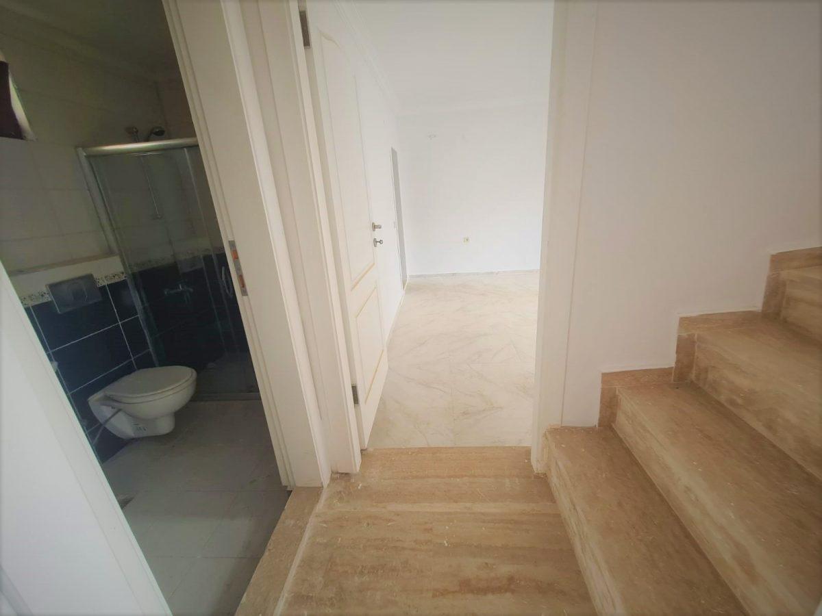 MAY1501 - Photo 11