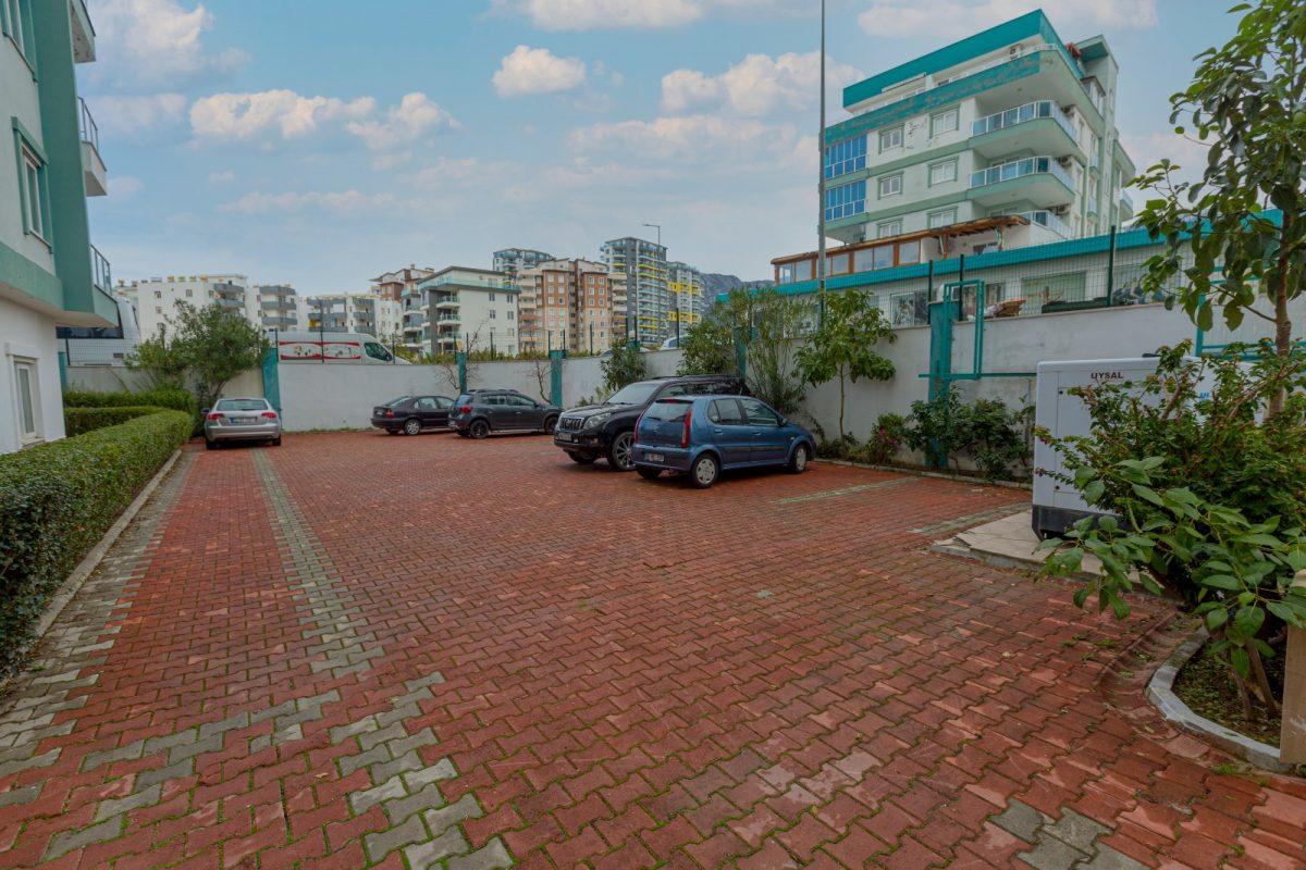 MAY1476 - Photo 16
