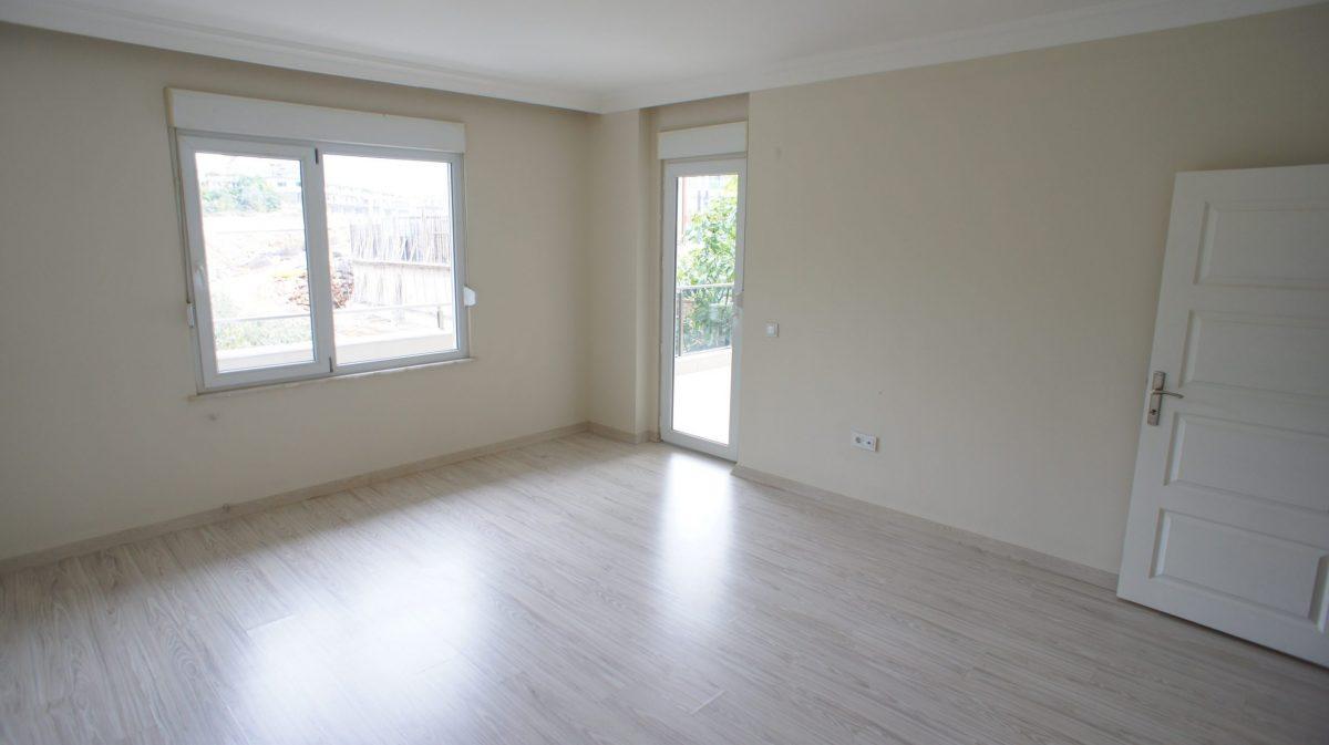 MAY1566 - Photo 23