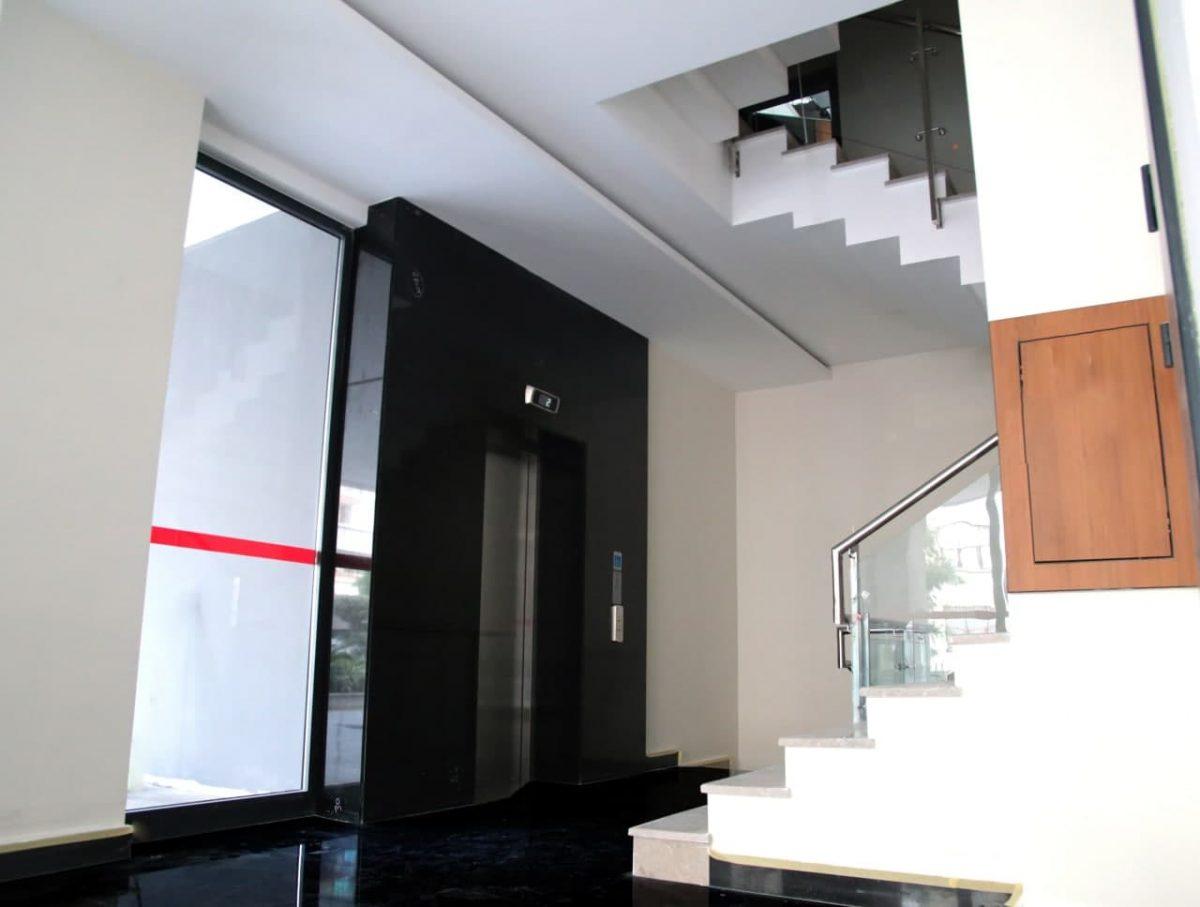 MAY1510 - Photo 19